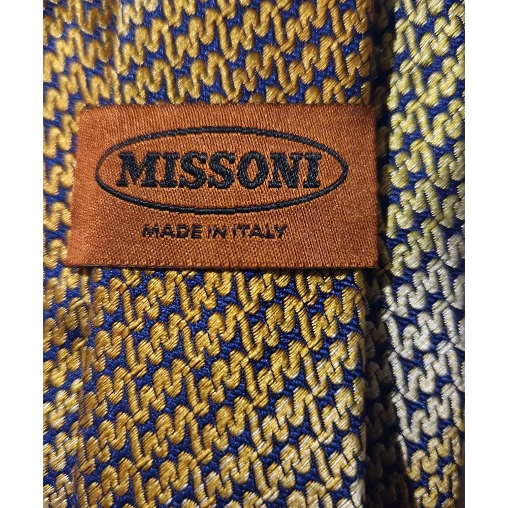 Missoni Cravette‎ Men's NeckTie 100% Silk Zig Zag Tie Suit Career Professional